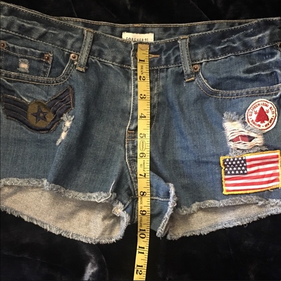 Forever 21 Stars & Stripes Flag Patches Shorts 28 - Picture 5 of 5